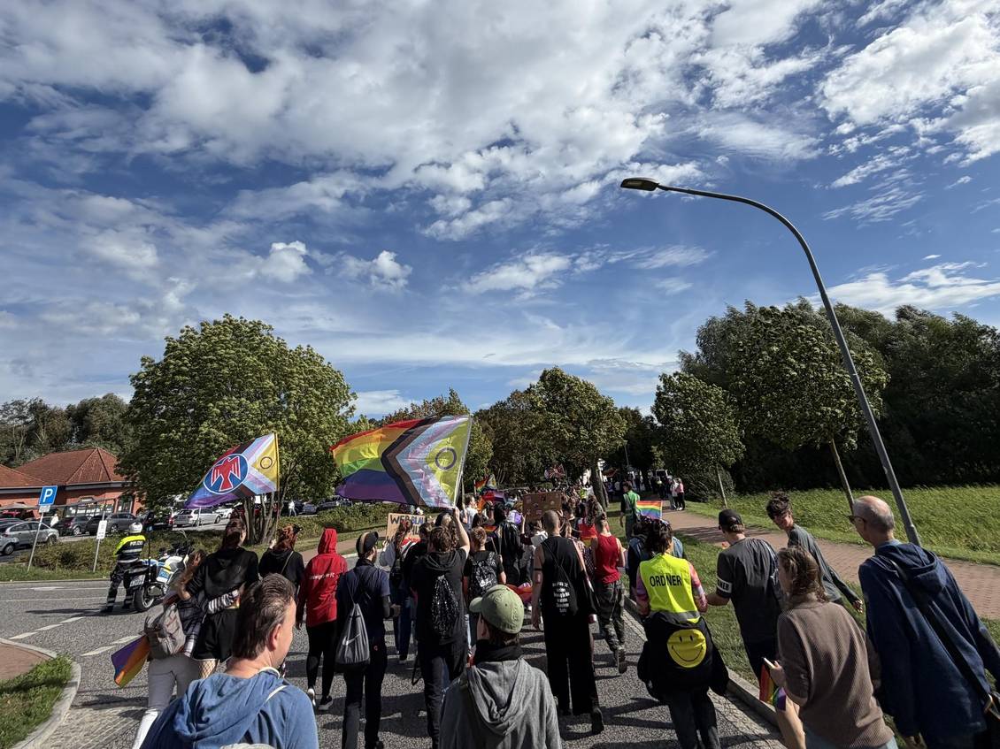 Das Foto zeigt ein Gruppe von Menschen.